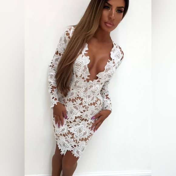 Ivory White Deep V Lace Bodycon Dress - Picture 3 of 13